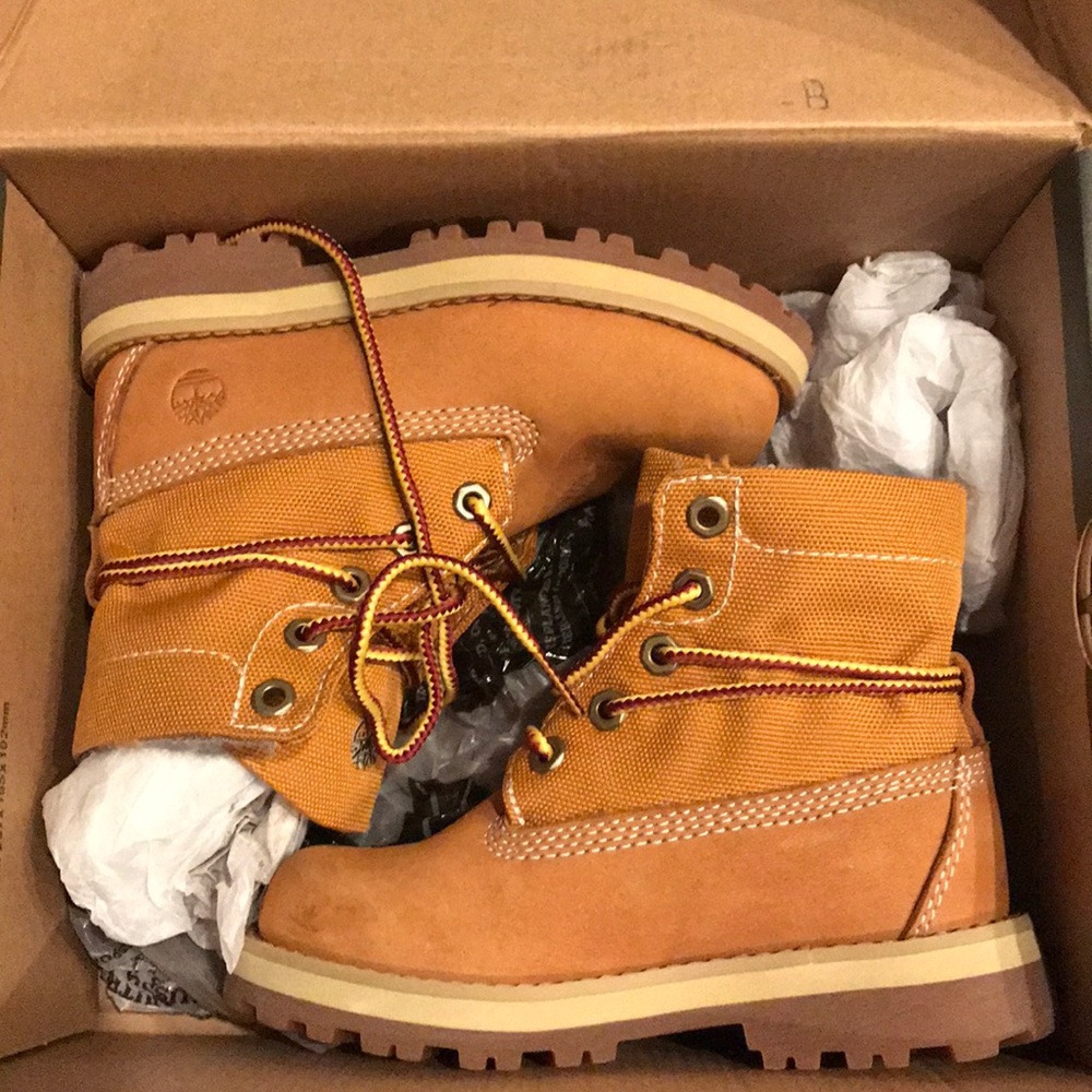 Like new toddler timberland boots